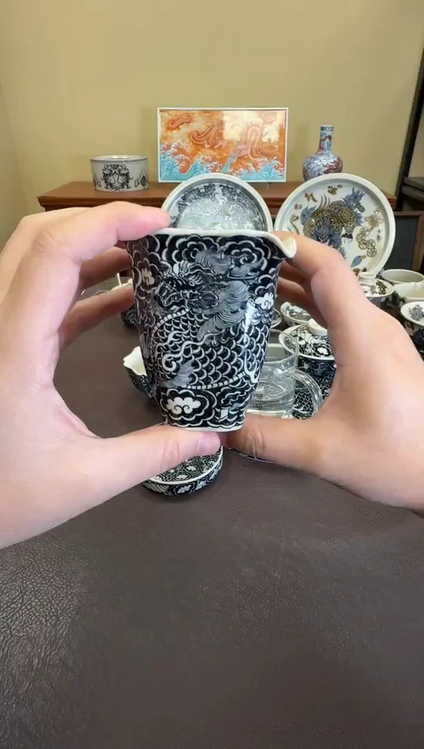 二号釉云墨麒麟公道杯