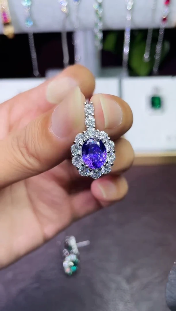 合金合成钻石紫宝吊坠