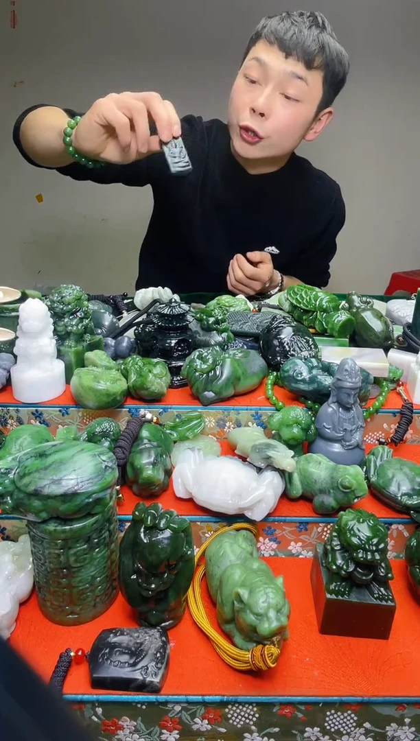 颈饰未镶嵌和田玉886