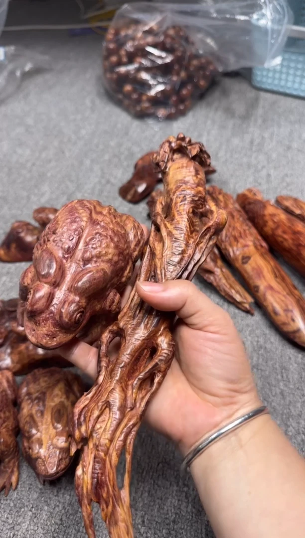 【闪购商品】黄花梨/降香黄檀把件正宗蟾蜍＋人参把件