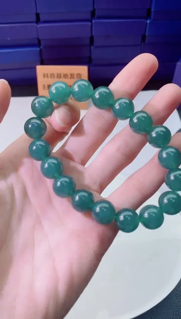 翡翠未镶嵌颈饰1111111111