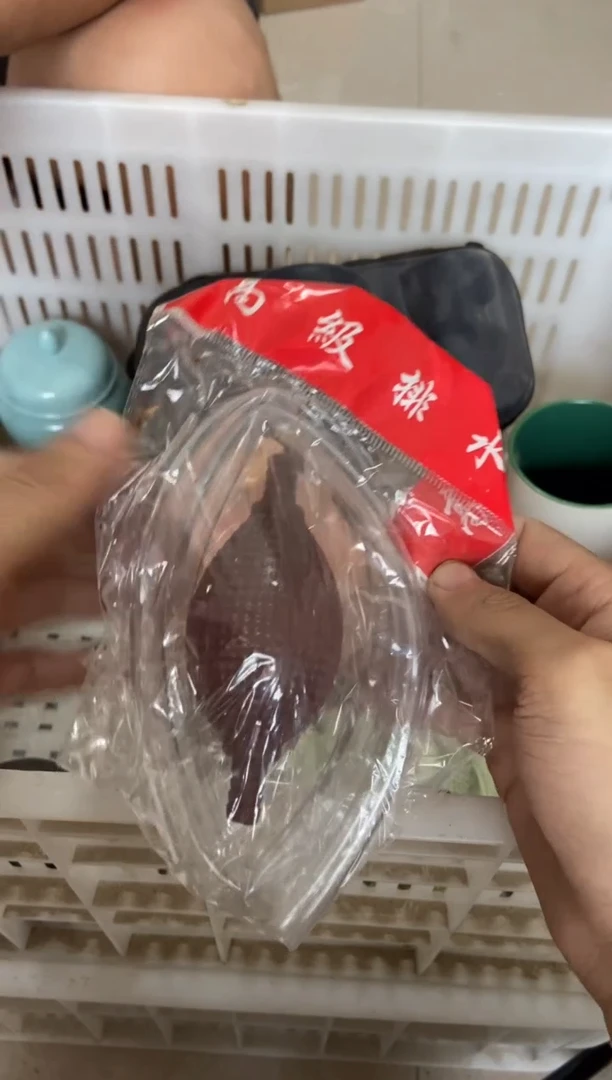 杯摄影的产品有使用过的痕迹有点脏介意勿拍