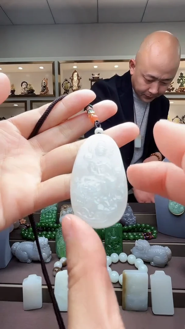 【闪购商品】和田玉颈饰未镶嵌苏