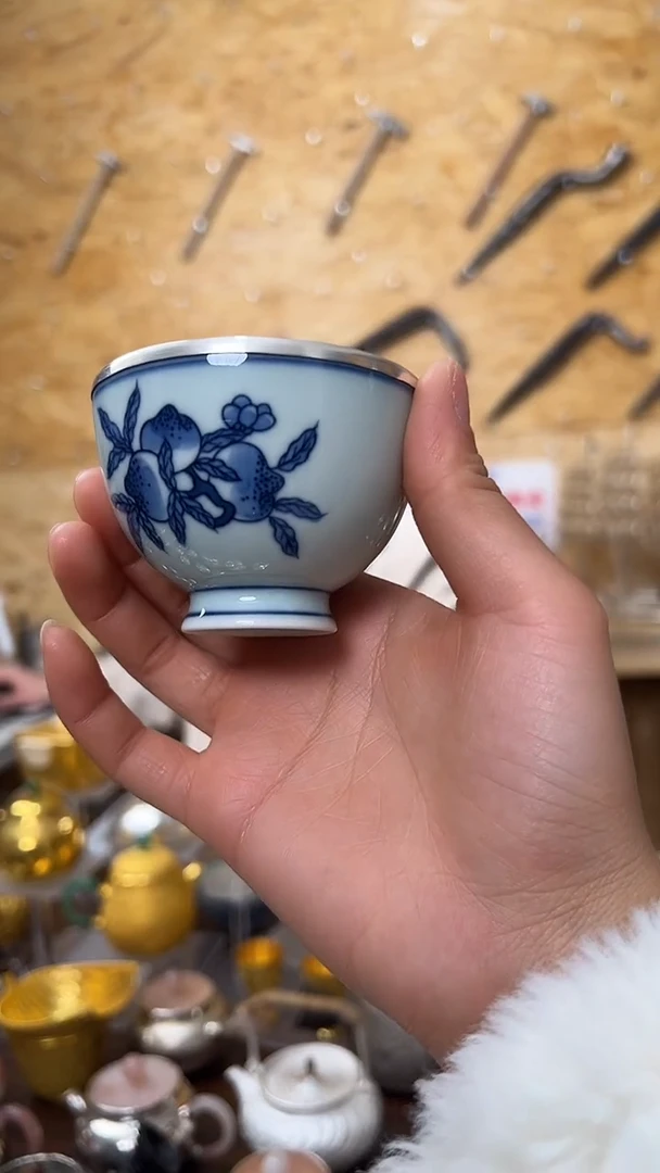 头发v户口本就开不了机那看来你