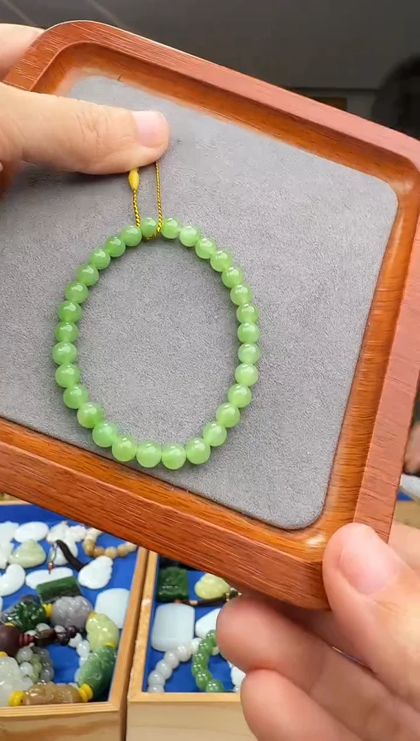 未镶嵌和田玉挂件拍一发一