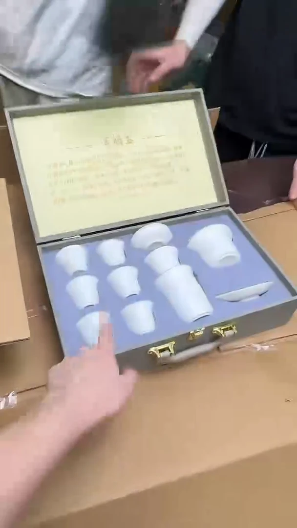 瓷片小强茶具套装