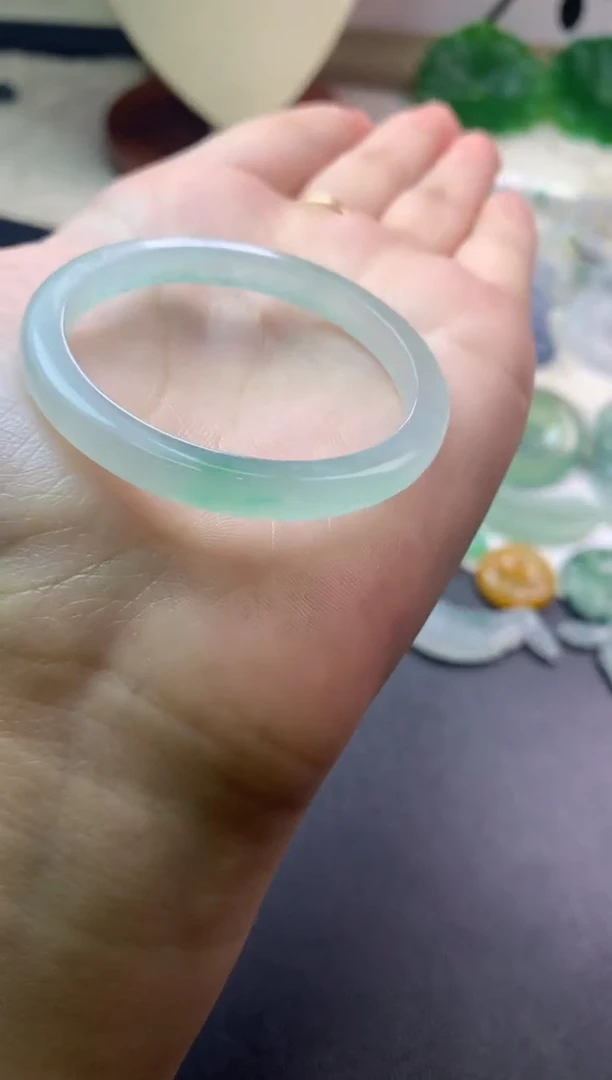 未镶嵌定制翡翠翡翠毛货