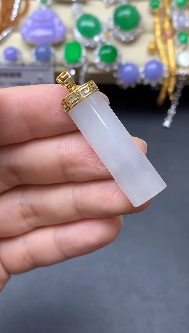 翡翠18K金镶嵌颈饰226-中国好珍宝