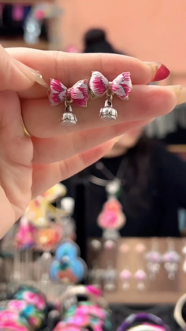 织绣艺枝独绣手工饰品106