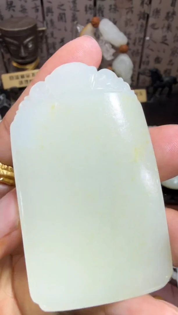 未镶嵌和田玉挂件1