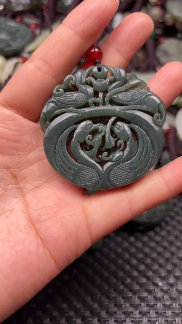 【闪购商品】和田玉颈饰未镶嵌.