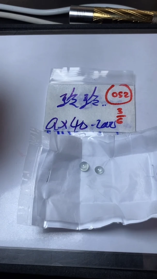 定制翡翠未镶嵌缅甸天然翡翠A货52