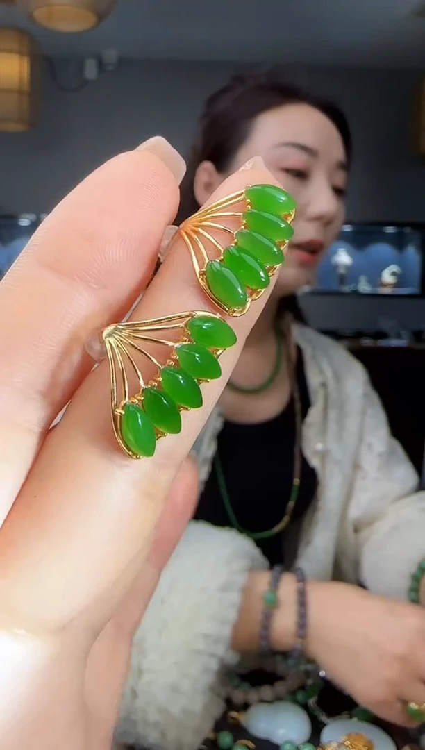 银S925镶嵌和田玉耳饰1