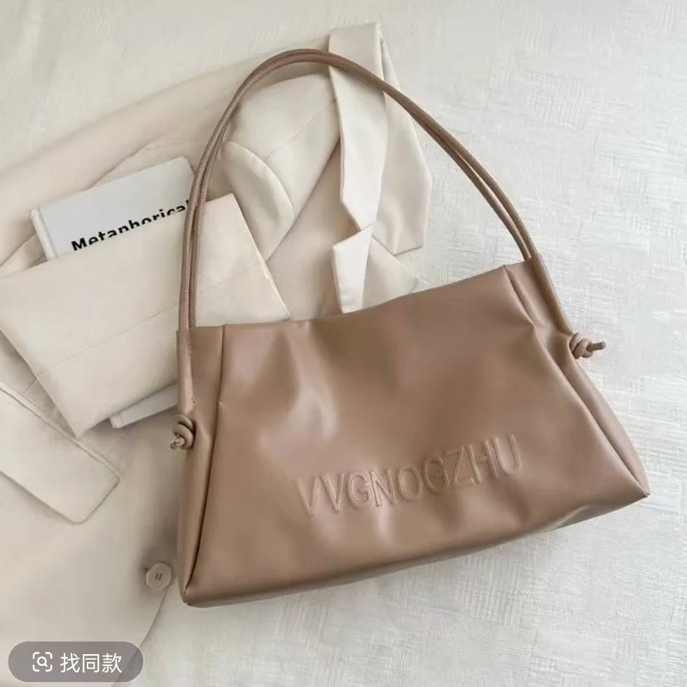 女修身显瘦上衣长袖百搭秋冬1192