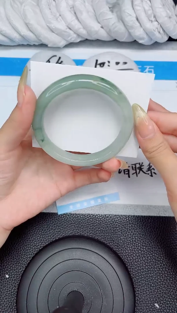 石英质玉手镯未镶嵌198-60.1