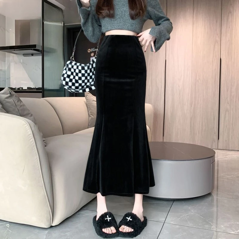 黑色丝绒鱼尾裙女春秋冬加绒春季2025新款中长包臀半身裙高腰时尚