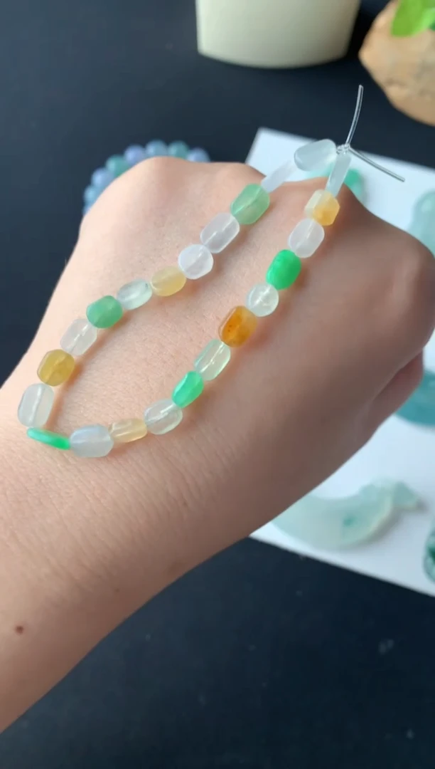定制翡翠未镶嵌0248307900