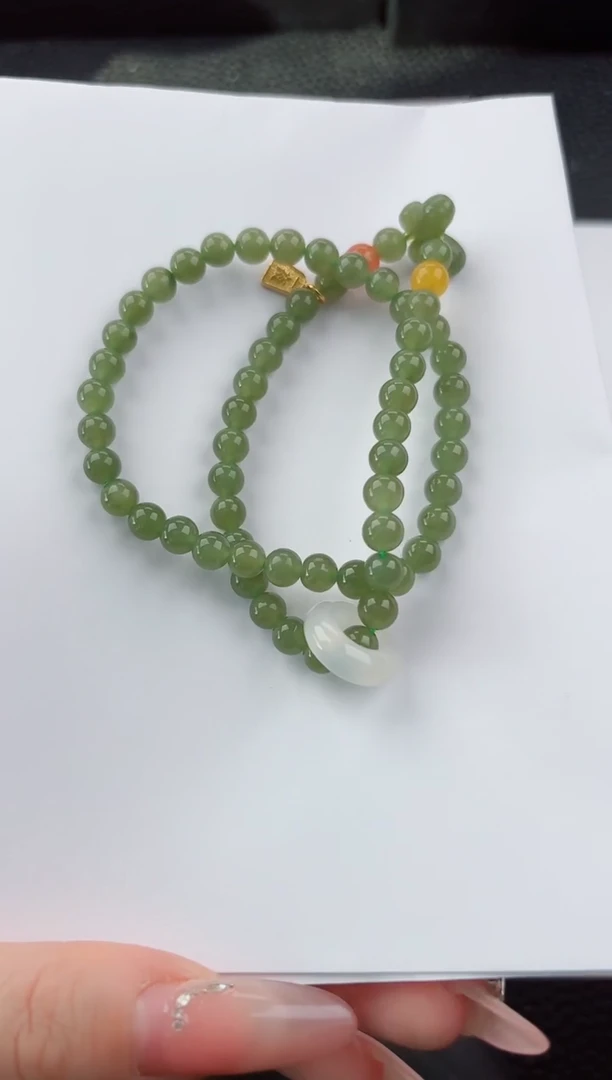 未镶嵌手串和田玉嗨购微色差T1010