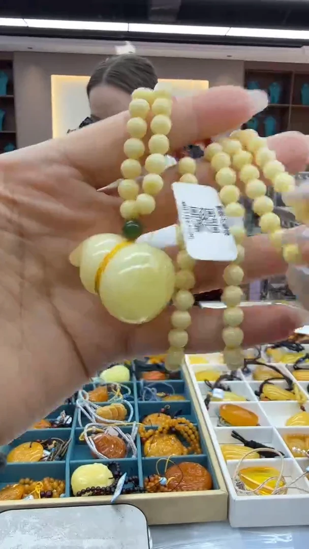 琥珀颈饰未镶嵌226秒拍号假一罚三