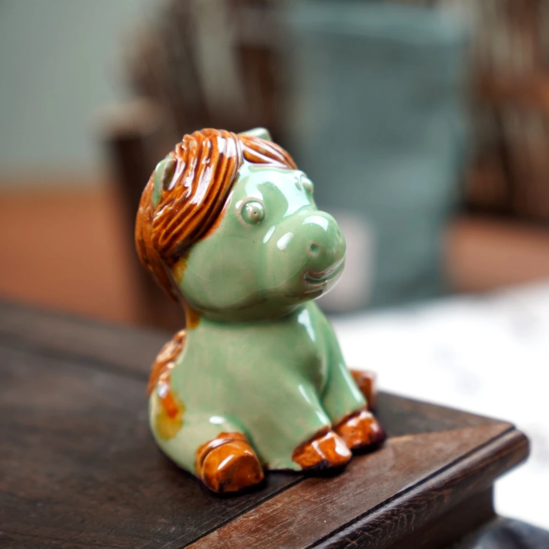 121陶瓷纯手工迷你生肖萌哒哒小马桌面艺术品摆件