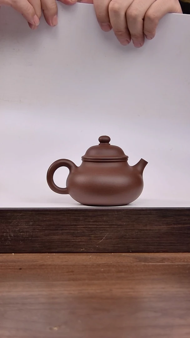 茶壶紫砂大**子紫泥容天      170CC