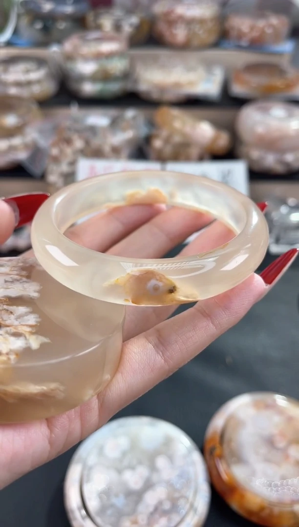 未镶嵌手镯石英质玉天然樱花手镯（镯心赠品不保证完美）59