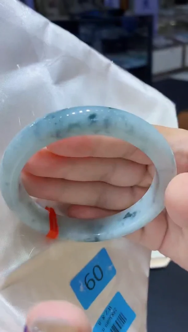 未镶嵌手镯翡翠翡翠手镯