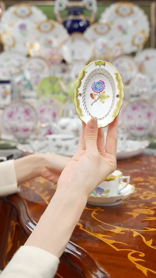 摆件米多家中古瓷器如图所示24