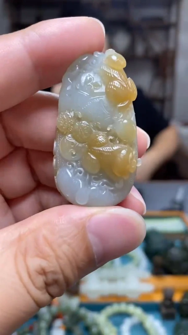 和田玉未镶嵌颈饰15