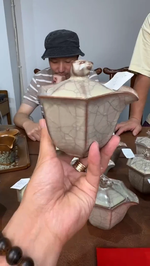 瓷片U****E@@生肖虎