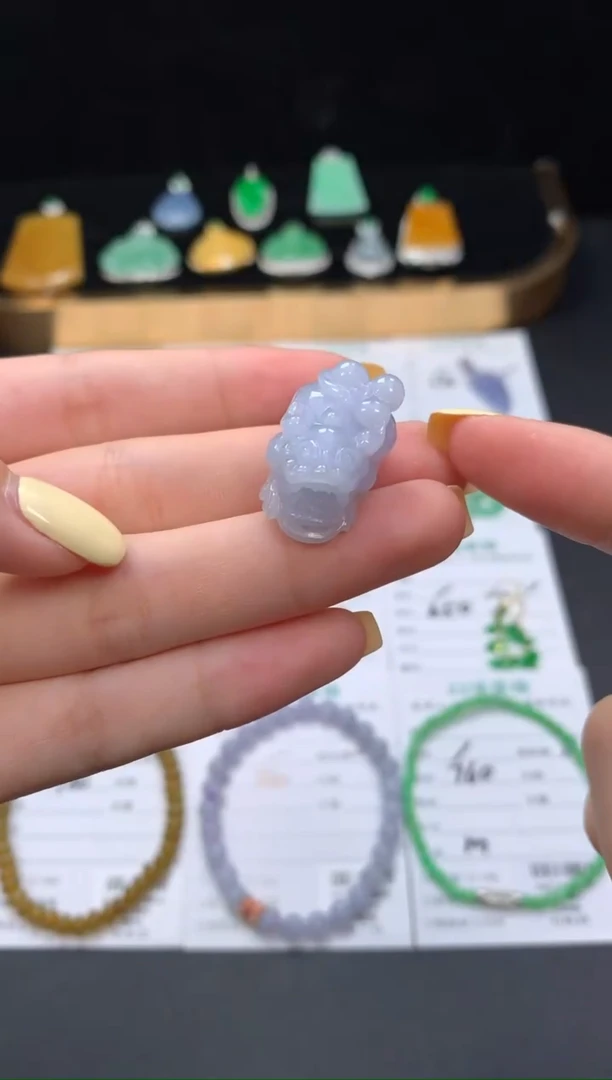 未镶嵌定制翡翠自营供应 48小时鉴赏期