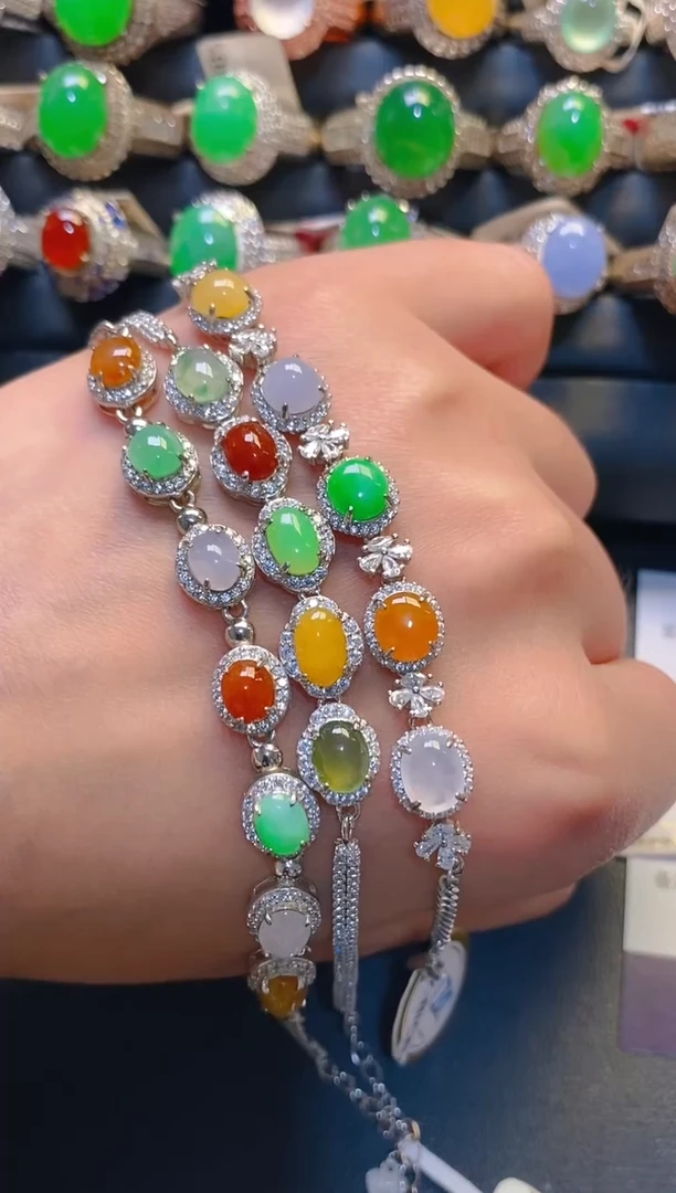 银S925镶嵌翡翠耳饰?****️天然