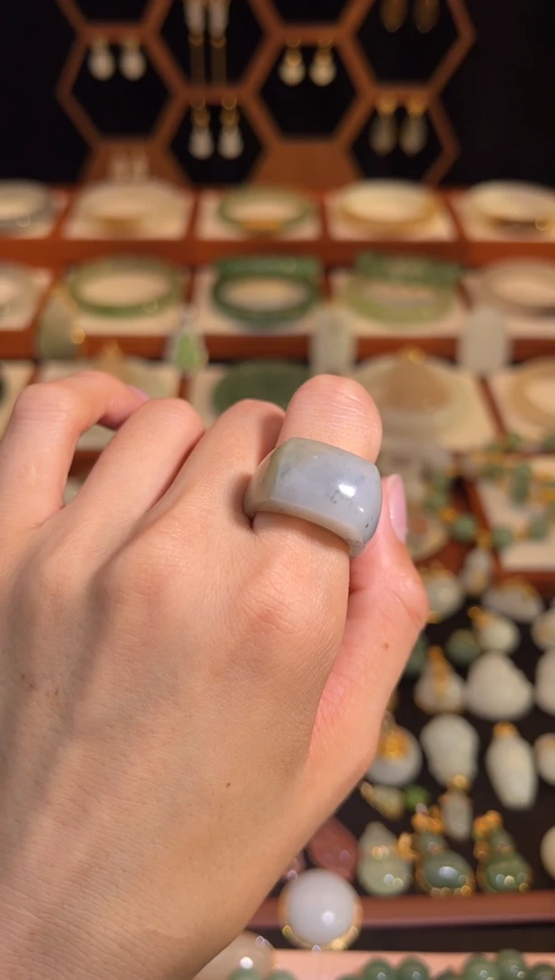 未镶嵌戒指和田玉1617