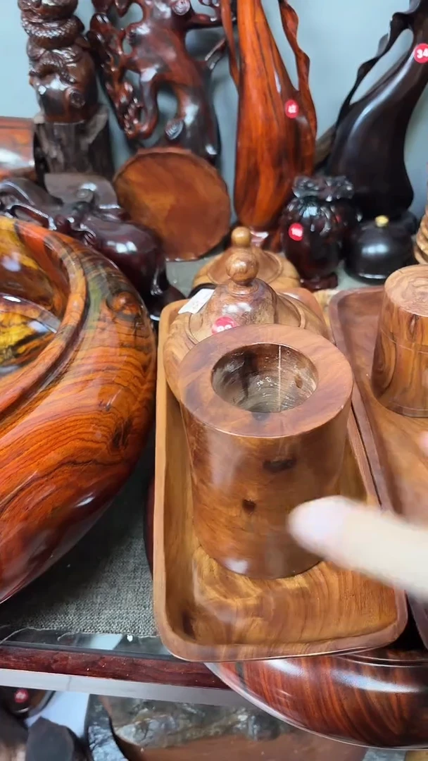 木勇****9特价清99新料越南黄花梨罐子加40缅甸花梨木笔筒