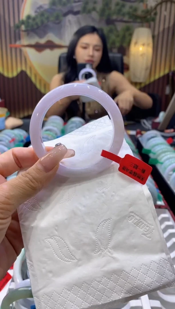 翡翠手镯未镶嵌00004269