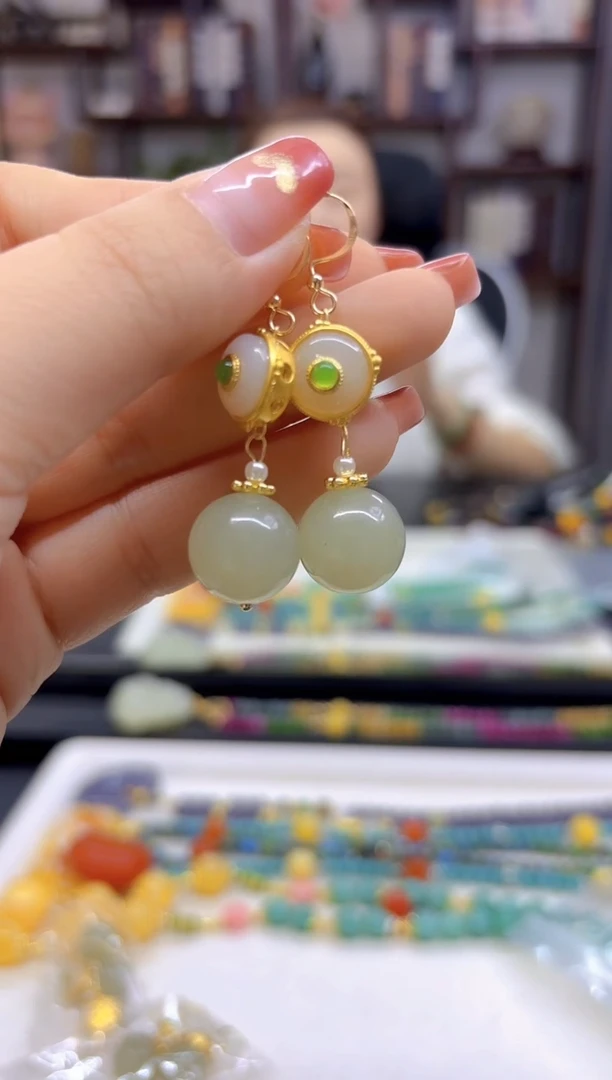 【闪购商品】和田玉耳饰14K金镶嵌E739