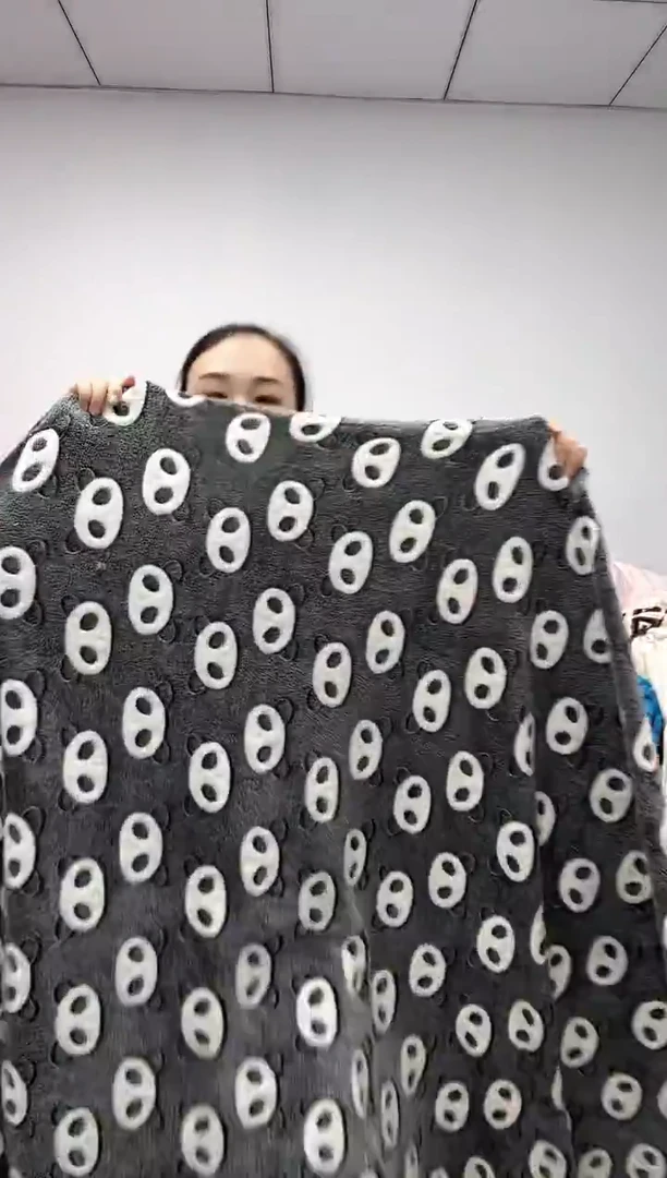 法兰绒2.2X2.3左右以主播介绍为准