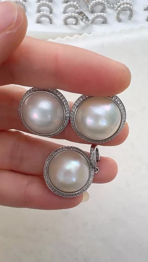 【闪购商品】拼合珍珠（马贝珠）耳饰银S925镶嵌白色太阳花套装