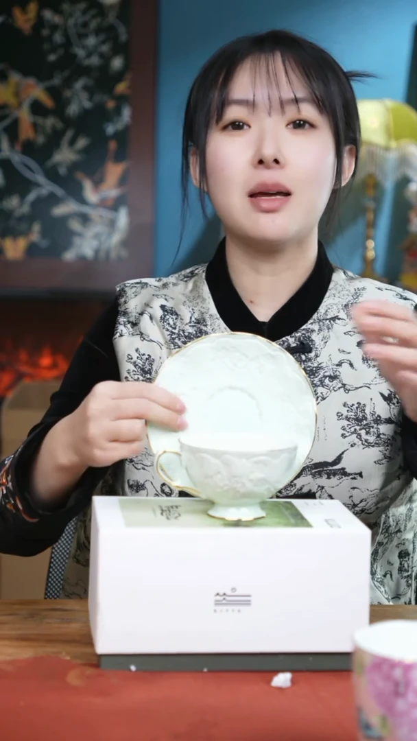 【闪购商品】瓷片豆包儿推荐饰品摆件