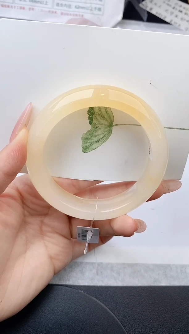 未镶嵌手镯石英质玉w258-HHB62+