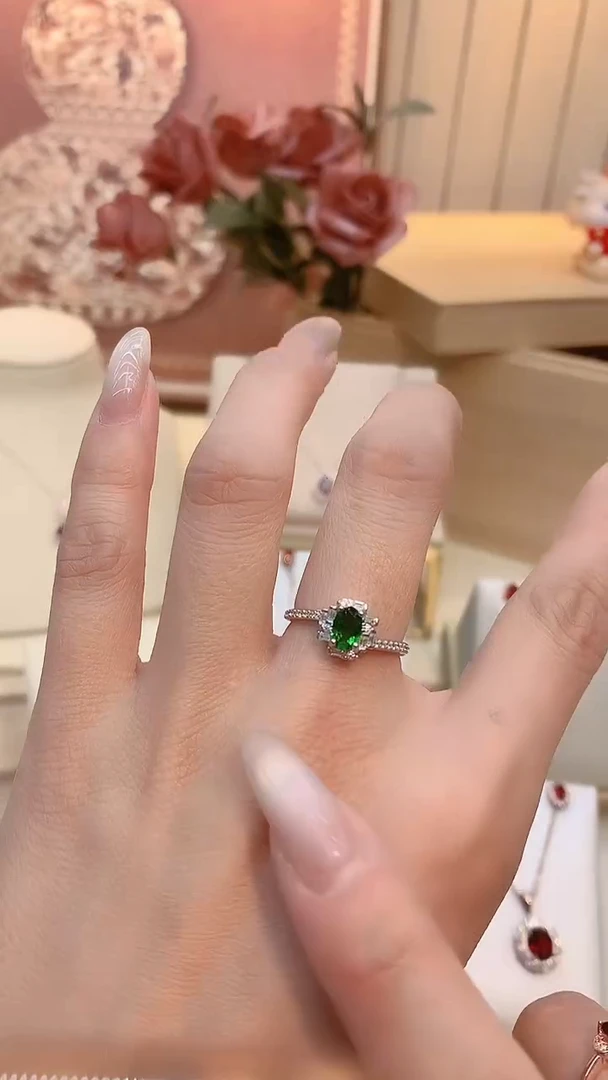 银S925镶嵌透辉石戒指透辉石