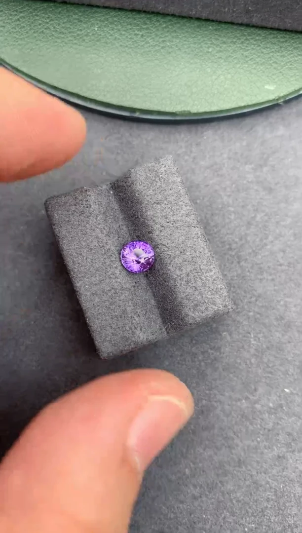 【闪购商品】彩色蓝宝石裸石未镶嵌1ct  无烧紫蓝宝