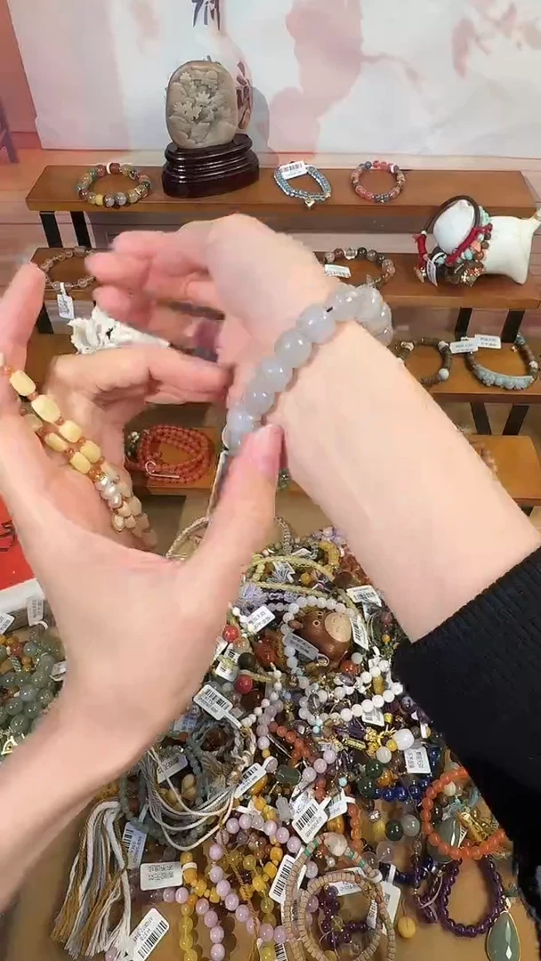 未镶嵌手链南红玛瑙f488