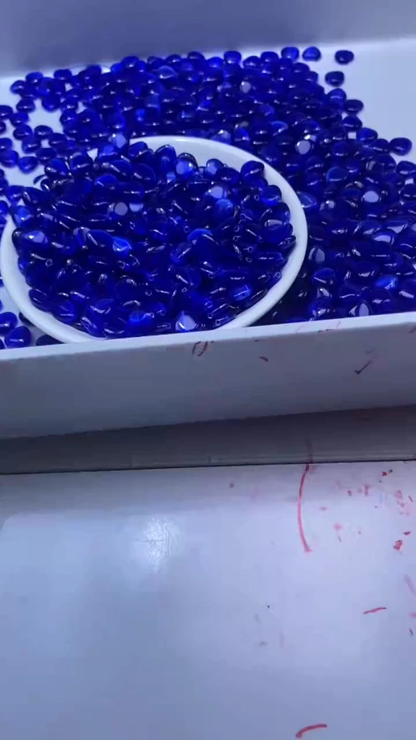 颈饰未镶嵌石英岩玉W2531-宝蓝色猫眼心形10mm*10颗