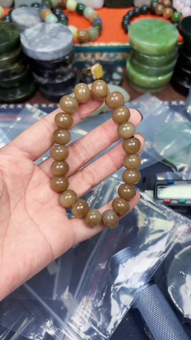 颈饰未镶嵌和田玉和田玉