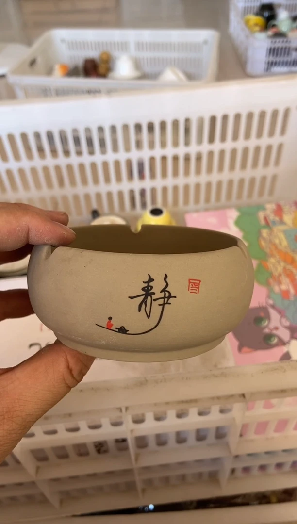 杯无运费险有瑕疵的摄影的产品有使用过的痕迹有点脏介意勿拍