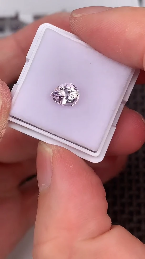 裸石绿柱石（摩根石）0.98ct-A3030