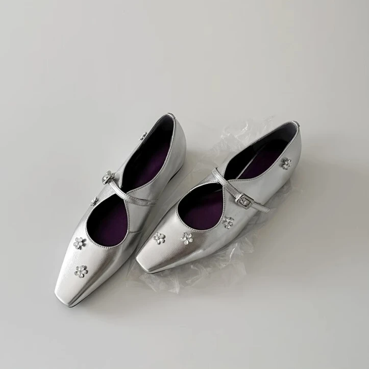 2025新款法式水钻花朵内增高小方头浅口单鞋女一字带银色玛丽珍鞋