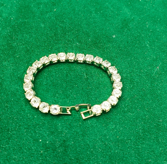 手链C001简约款 亮闪闪 时尚饰品百搭款 轻奢大气款