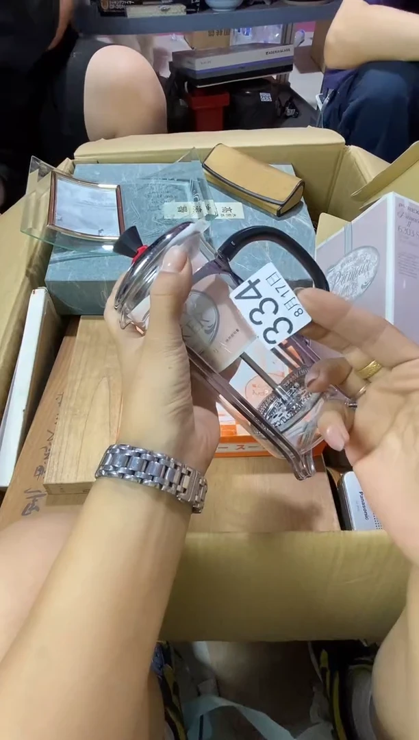 瓷片一****?11111111111